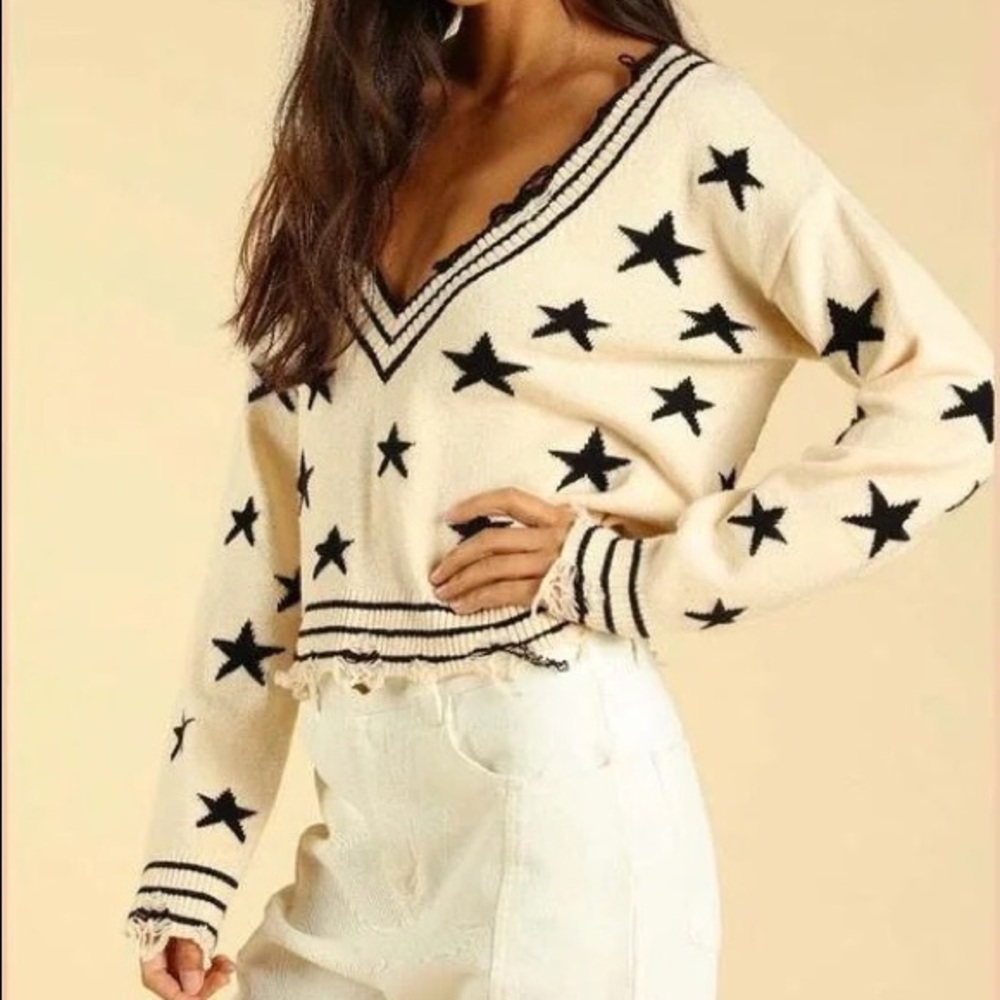 Star print V neck sweater brand Wild Honey Size:M